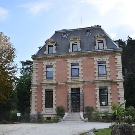 Le Chateau Des Arenes Gières Exteriér fotografie