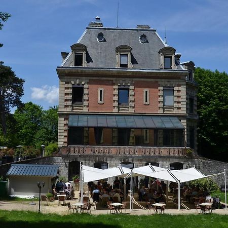 Le Chateau Des Arenes Gières Exteriér fotografie