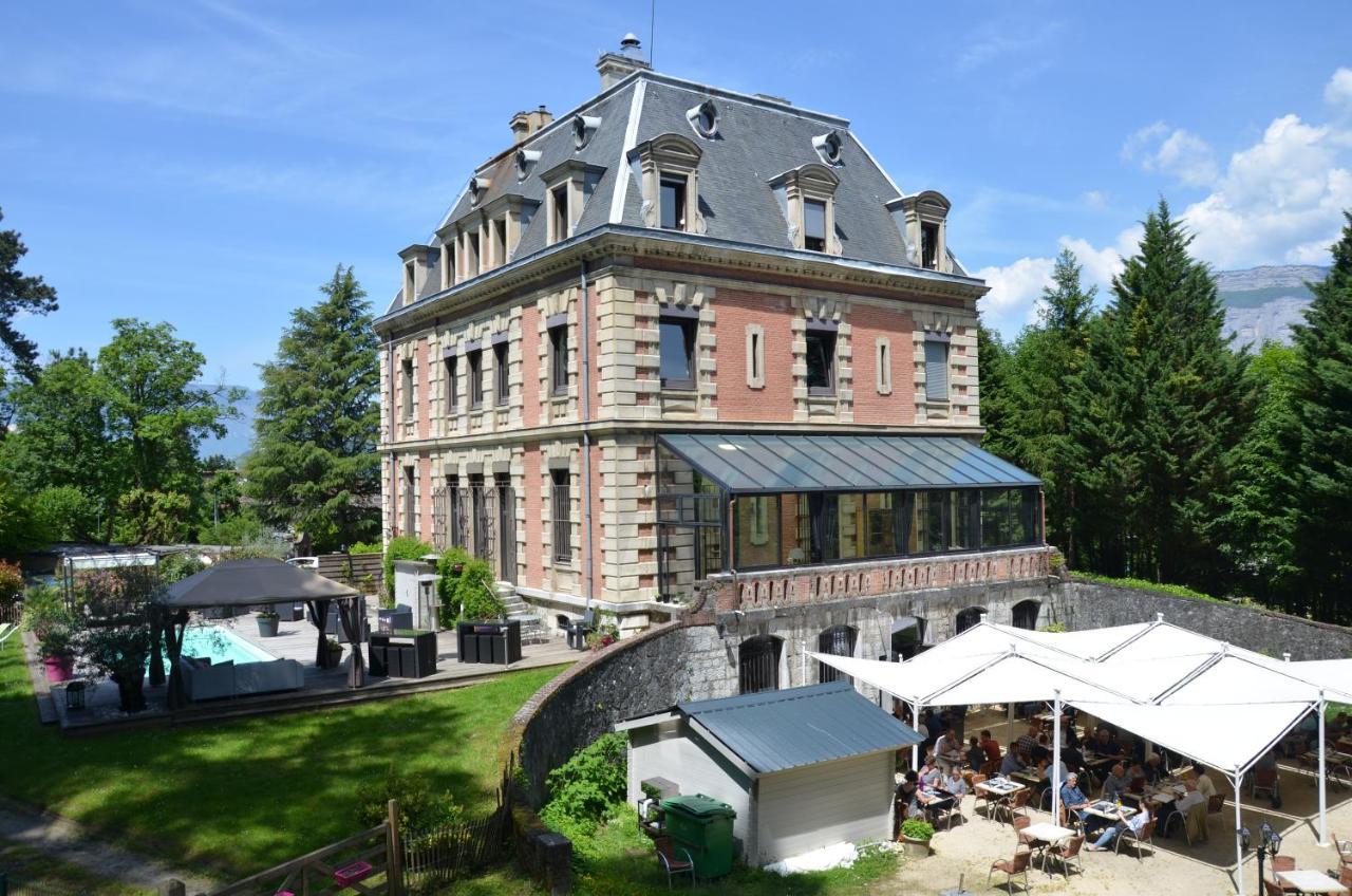 Le Chateau Des Arenes Gières Exteriér fotografie